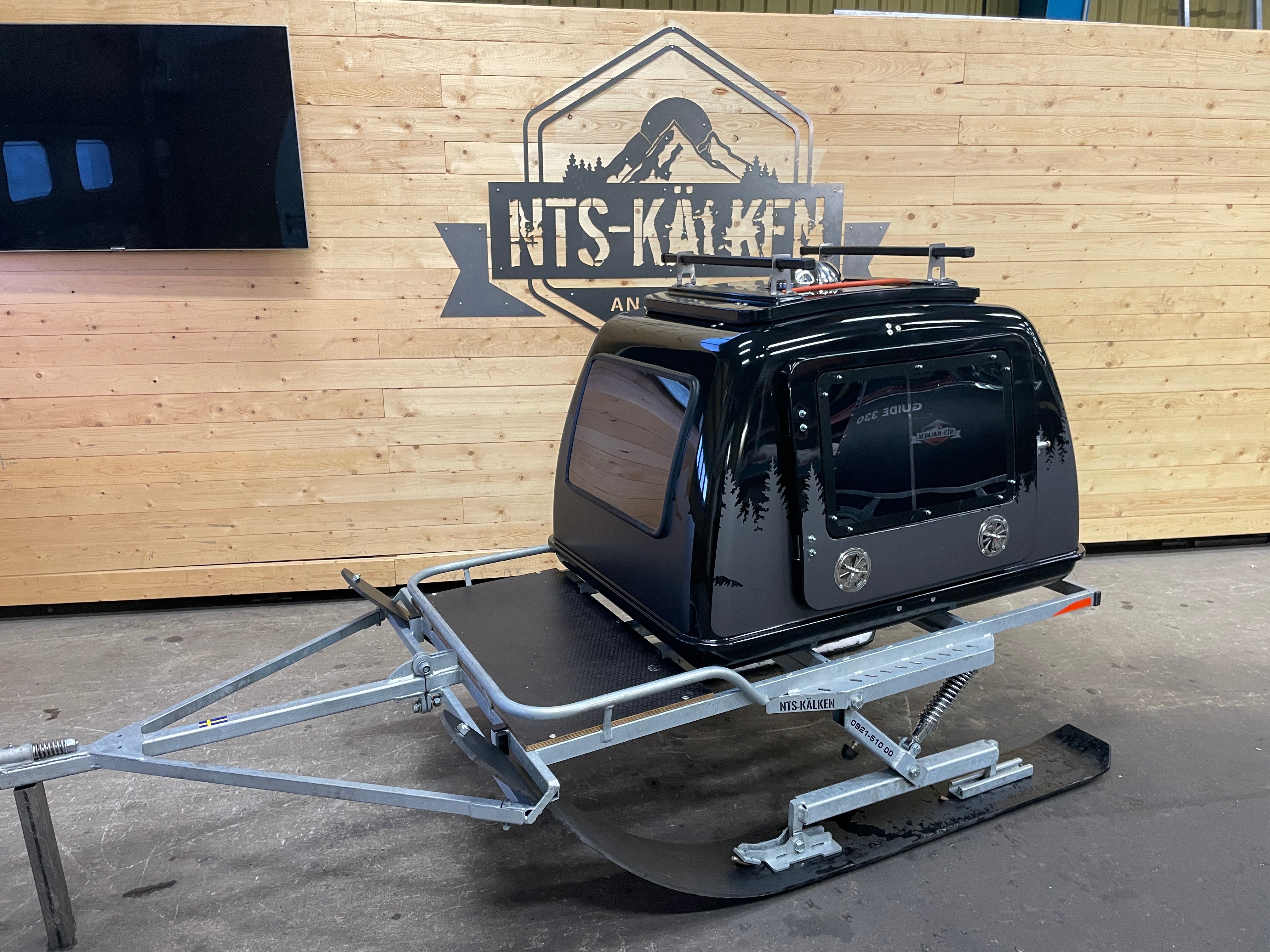 HUNDPULKA FÖR SKOTER