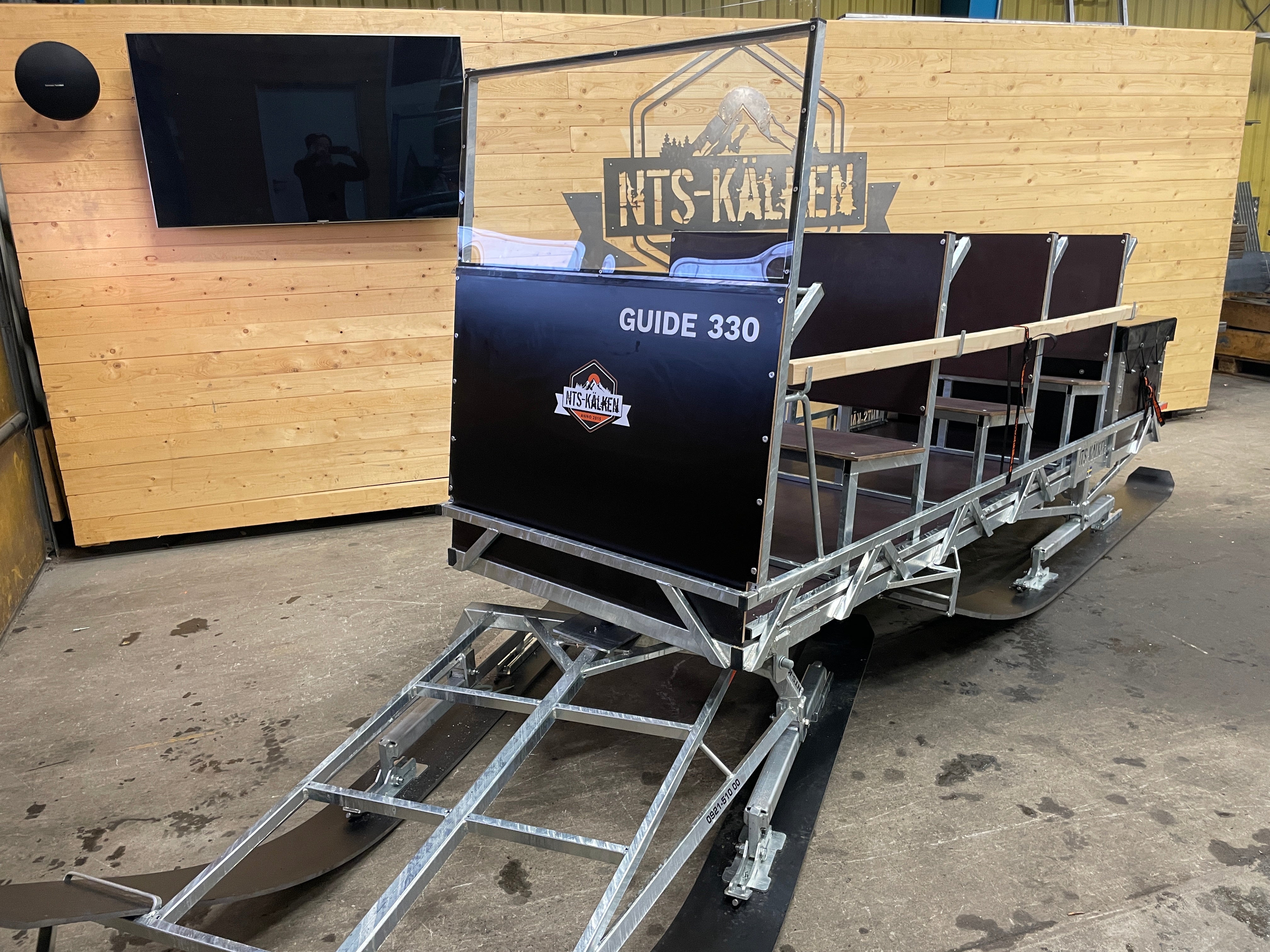 PASSAGERARKÄLKE GUIDE 330